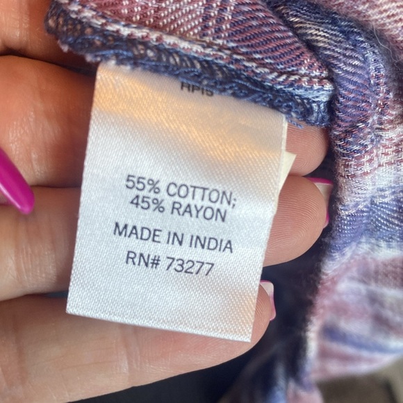 MUDD Women’s Tie Front Top Blue Wine White Plaid V-Neck Button Down Sz XL NWT - Picture 9 of 10